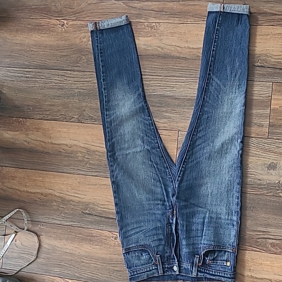Levis 501s (skinny) - Picture 2 of 7